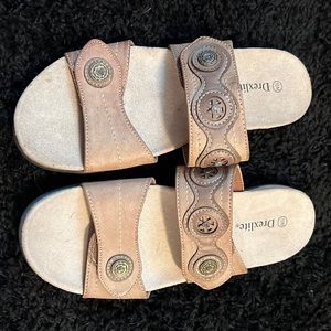 Drexlite Sandals
